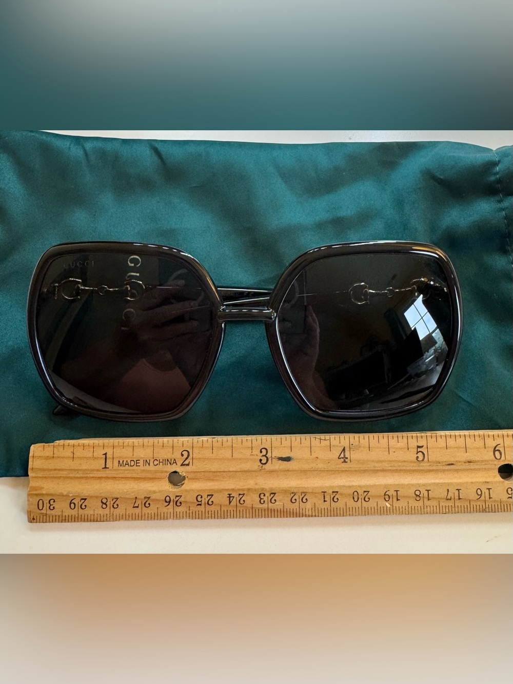 Gucci GG0898SA Oversized Horsebit Sunglasses w/ Case, Dust Bag & Cloth - Picture 8 of 15